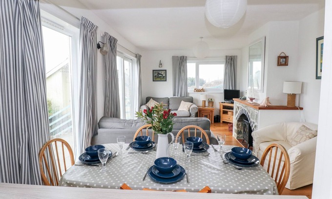 Penycwm Cottage | Valley High