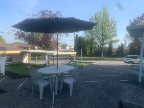 Fraserview Apartment | Vancouver home Psalm 37