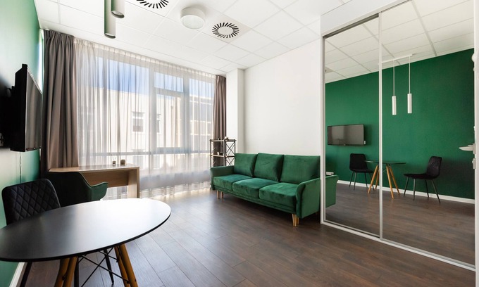 Wlochy Apartment | Varsovia Jerozolimskie Studio 205