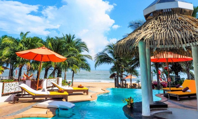 Bo Nok Resort | Vartika Resovilla Kuiburi Beach Resort and Villas