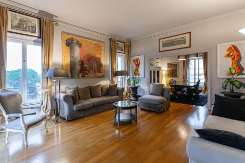 Rione XIV Borgo Apartment | Vatican Penthouse - Terrace with view