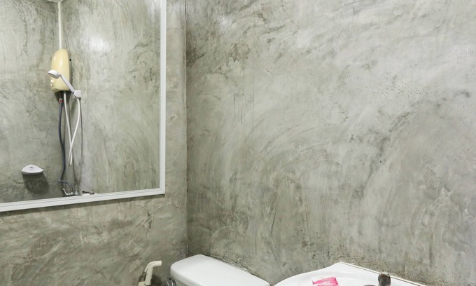 Amphawa House | VaylaSamran 1 By RoomQuest