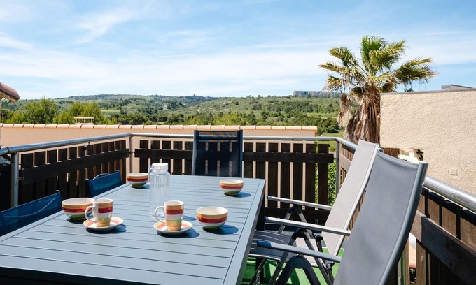 Foulquines House | VC17 Cosy house in residence with pool and AC