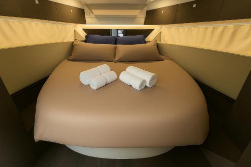 Bourgenay Boat Rental | Vedette MYLA Merry Fisher 10,95 Fly