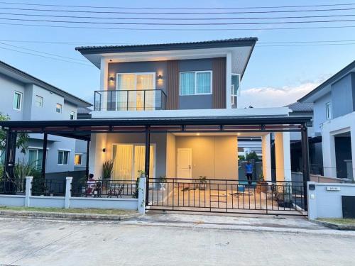 Nong Chaeng Villa | Vela Nakhon Si Thammarat