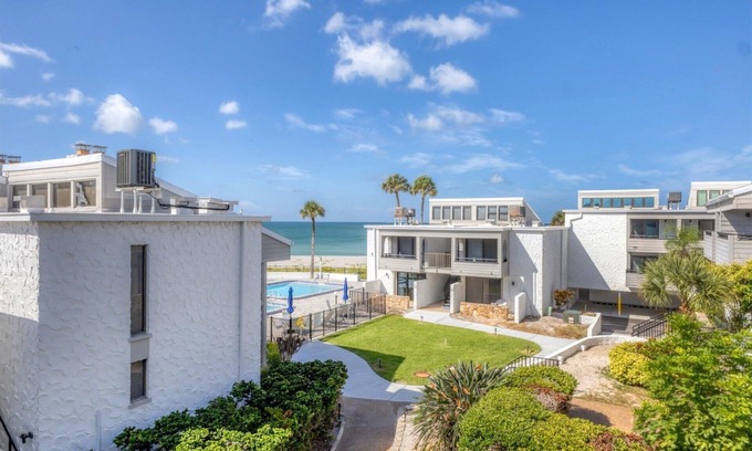 Venice Condo | Venice Beach Two Bedroom Private Condo with Community Pool, Gulf Beach Access and Water Views!