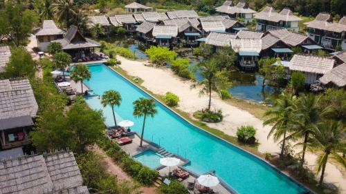 Sai Thai Hotel | Venice Krabi Villa Resort