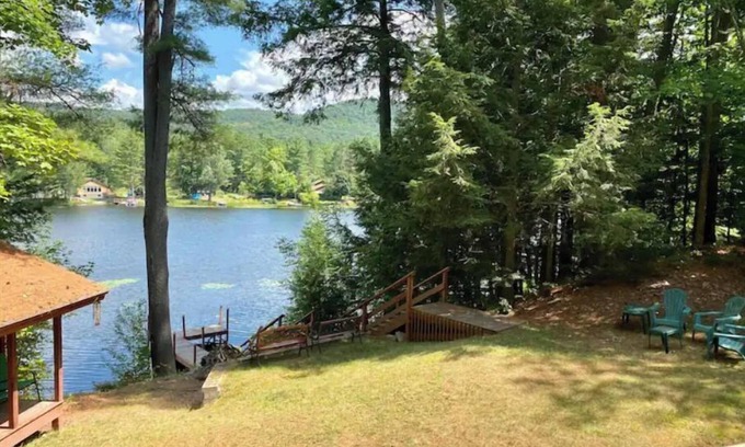 Poultney House | Vermont Lake House