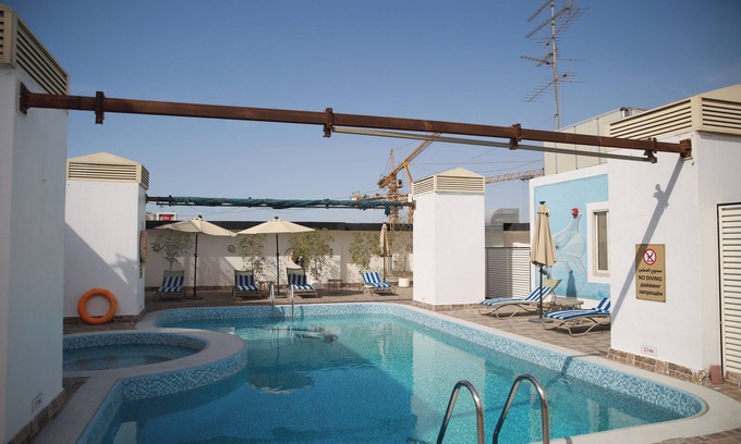 Al Muraqqabat Hotel | Versailles by Vieras