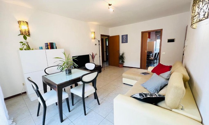 Porta Genova Apartment | VERY LARGE APARTMENT IN MILAN NAVIGLI WITH 2 BIG BEDROOM AND 2 TERRACE