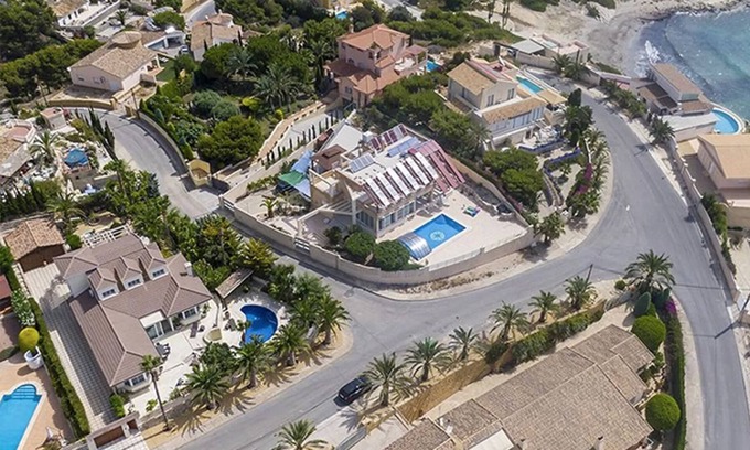 Coveta Fuma Villa | Very Luxurious Seaside Villa With Private Pool