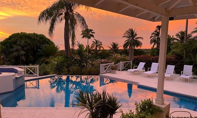 Rock Dundo Villa | Very Spacious, Private, Open Plan Retreat. Pool And Stunning Views Of West Coast