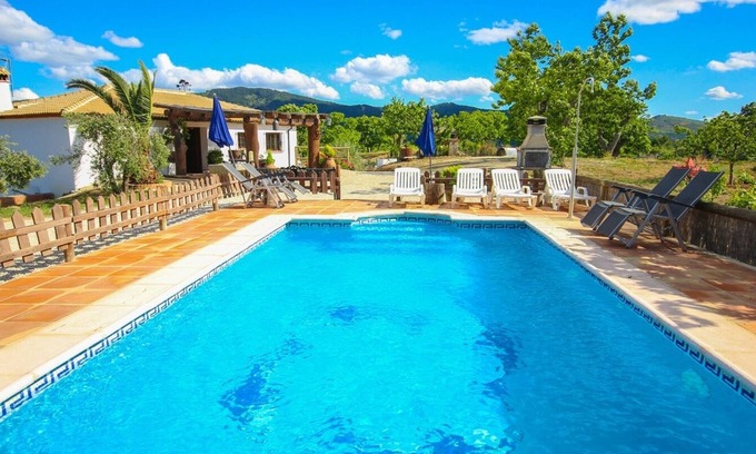 Farajan Villa | Viña La Sierra I y II Júzcar by Ruralidays