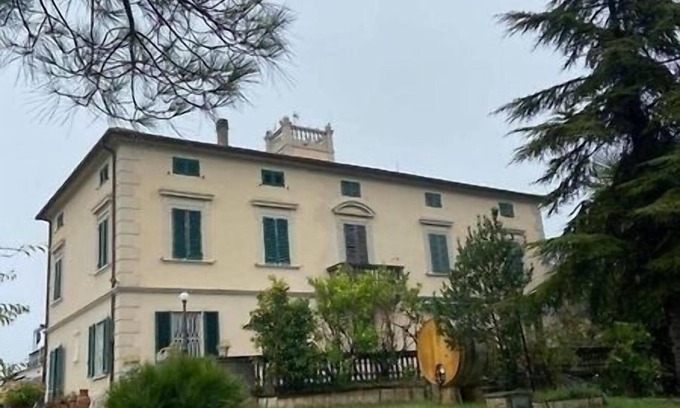 Lorenzana Villa | Via I Gioielli 4 Crespina Lorenzana 56042 Pisa (PI)