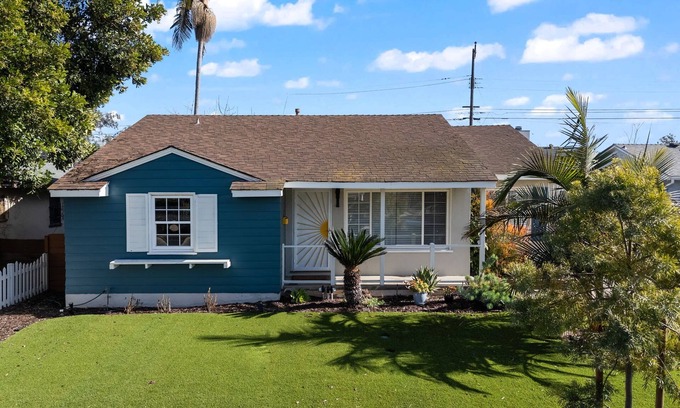 Allied Gardens House | Vibrant Updated Home! Fire Pit & Spacious Yard!