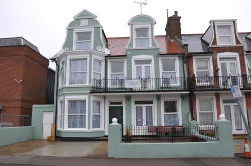 Clacton-on-Sea House | Victoria Villa Guesthouse
