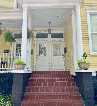Dixon Park House | Victorian Home on Duffy Street