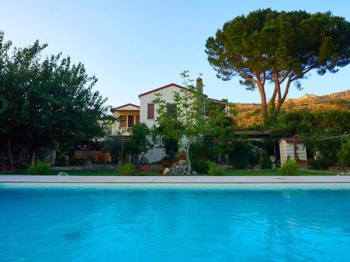 Gerace Bed & Breakfast | Vida Locrese con piscina salata