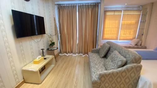 Panakkukang Apartment | VidaView Apartemen Ashton 10F By Millpro
