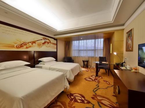 Yongding Hotel | Vienna International Hotel Zhangjiajie Tianmen Mountain