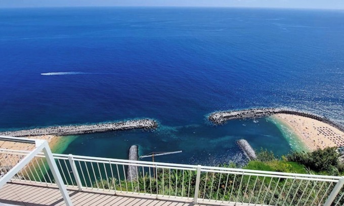 Calheta Cottage | VIEWPOINT HOUSE