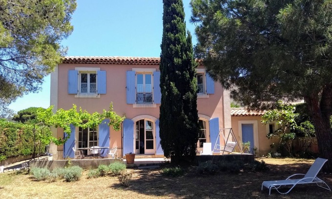 Le Brusc House | Villa 8 people 200m Brusc beaches