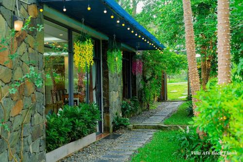 Ngoc Quang Apartment | Villa A16 view hồ Bách Thanh Flamingo Đại Lải Resort