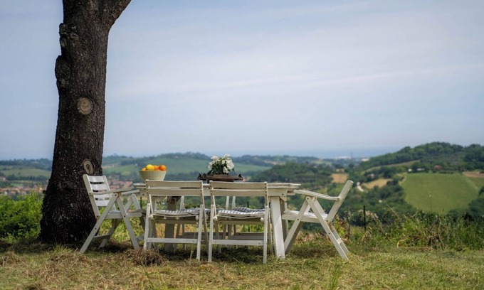 Mombaroccio House | VILLA ADELE