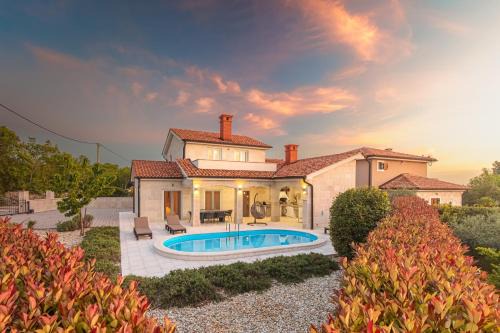 Sveti Ivan Dobrinjski Villa | Villa Adeline