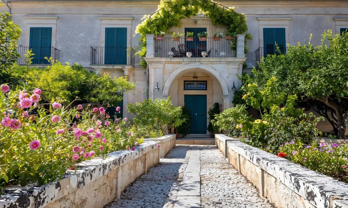 Modica Apartment | Villa Aguglie - Suite Dalia