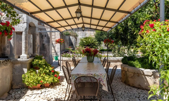 Modica Apartment | Villa Aguglie Suite Gelsomino
