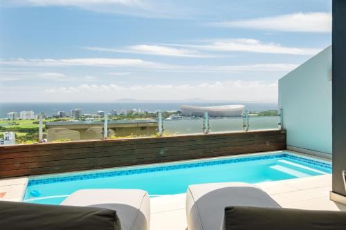 Green Point Villa | Villa Alexa