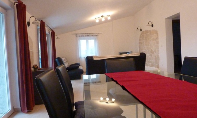 Peroj House | Villa Andi Sea view, Terrace, Wi-fi, Dishwasher, Washing machine, Parking