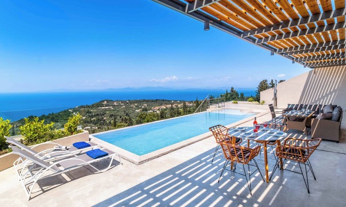 Tsoukaladhes Villa | Villa Andromeda Sunset
