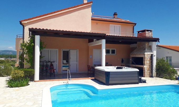 Murter Villa | Villa Anfiteatro Adriatico with Pool