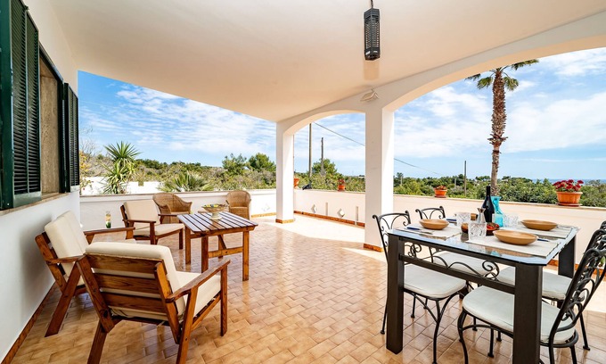 Lido Marini House | Villa Anna By Vivimy