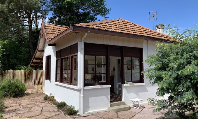 Claouey House | Villa Arcachonaise on the 2nd line of the basin, a few metres from the beach