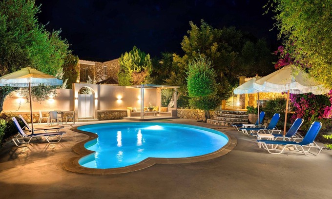Drosia Villa | Villa Archontiko - Three Bedroom Villa, Sleeps 6