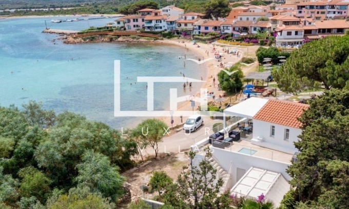 Porto San Paolo Villa | Villa Arduini: Modern automation villa on the sea