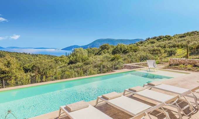 Chalikeri Villa | Villa Aria - Two Bedroom Villa, Sleeps 4