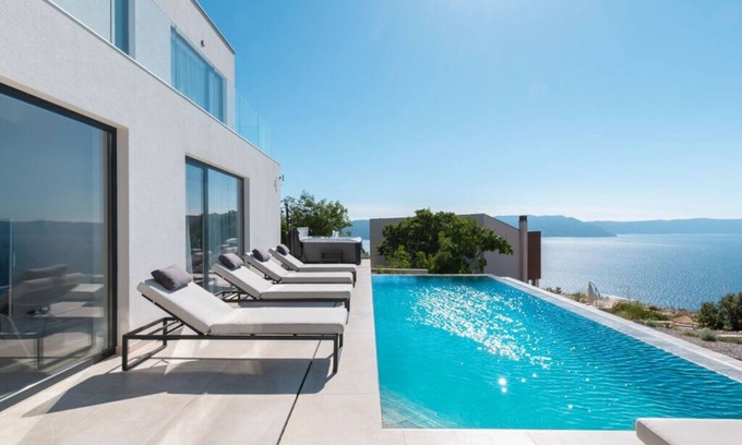 Ripenda Kosi Villa | Villa Aristea Comfortable holiday residence