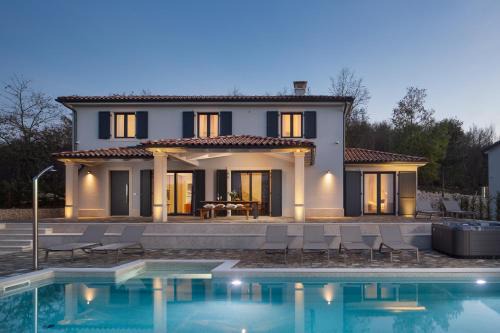 Vranje Selo Villa | Villa Arman by Villas Holiday