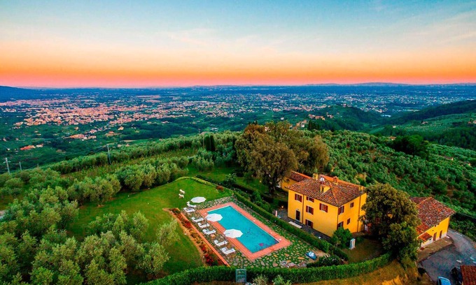 Massa e Cozzile Villa | Villa Armonia Toscana - Homelike Villas