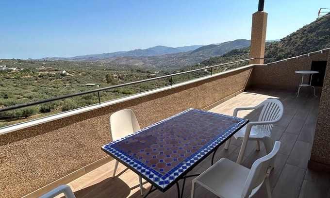 Periana Apartment | Villa Arriba