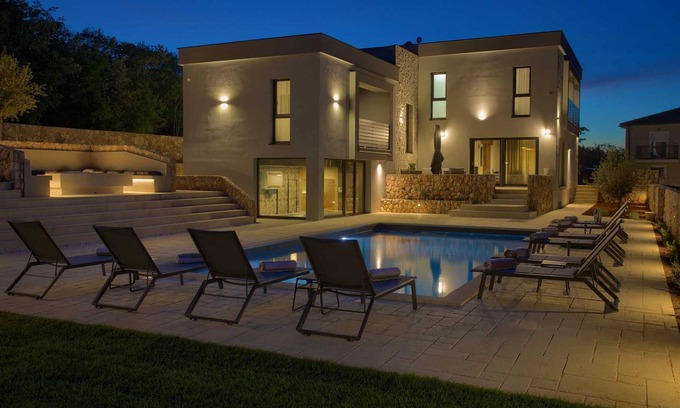Vrh Villa | Villa ASTRUM with heated indoor and outdoor pool, jacuzzi and sauna