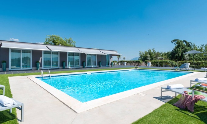 Arce Villa | Villa Atmosfere 8, Emma Villas