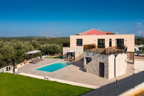 Tar-Vabriga Villa | Villa Ava