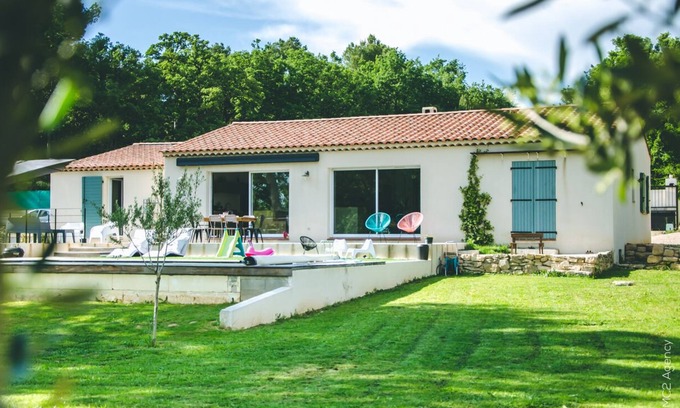Pourrieres Villa | Villa Avec Piscine au Pied de la Sainte-victoire