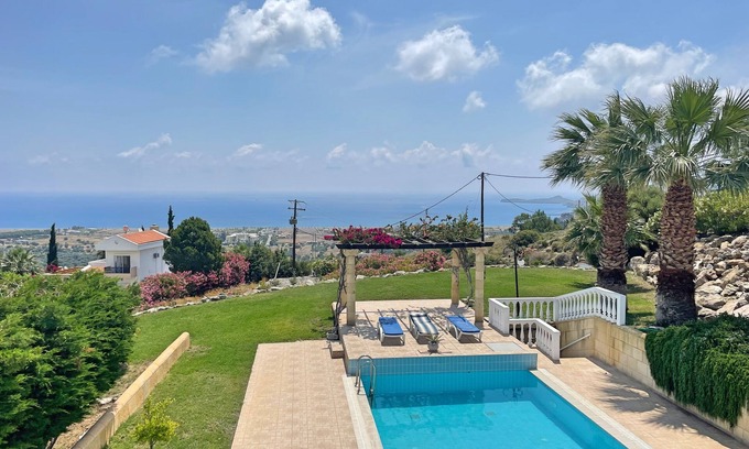 Kalathos Villa | 🌅 Villa Avouri Kalathos – Peace, Views & Private Pool near Lindos