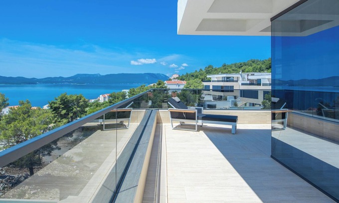 Komarna Villa | Villa Azure Horizons, Komarna, Croatia